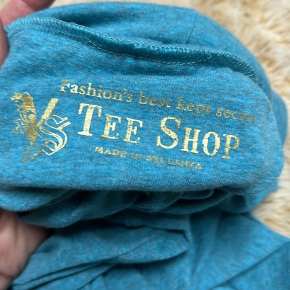 Victoria Secret turtleneck cap sleeve Tee - Picture 7 of 8